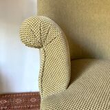 Velvet toad armchair like new