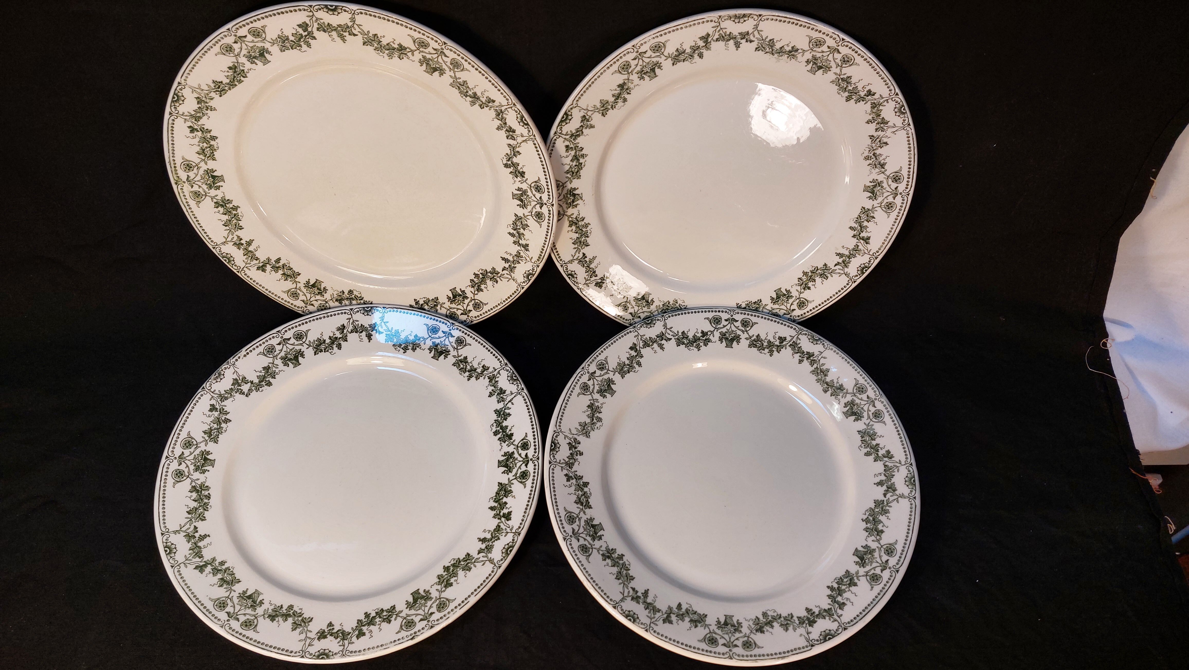 Set of 4 antique flat plates in half-porcelain from Badonviller