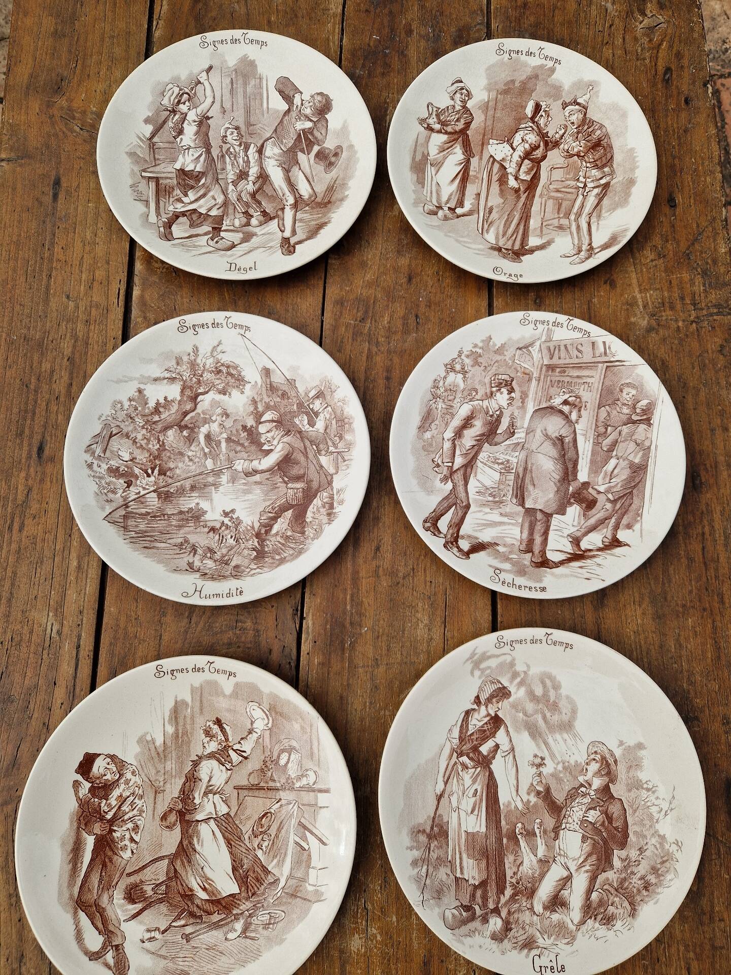 Set of 6 earthenware plates from Sarreguemines U&C Signs of the Times.