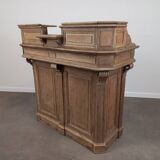 Store reception counter