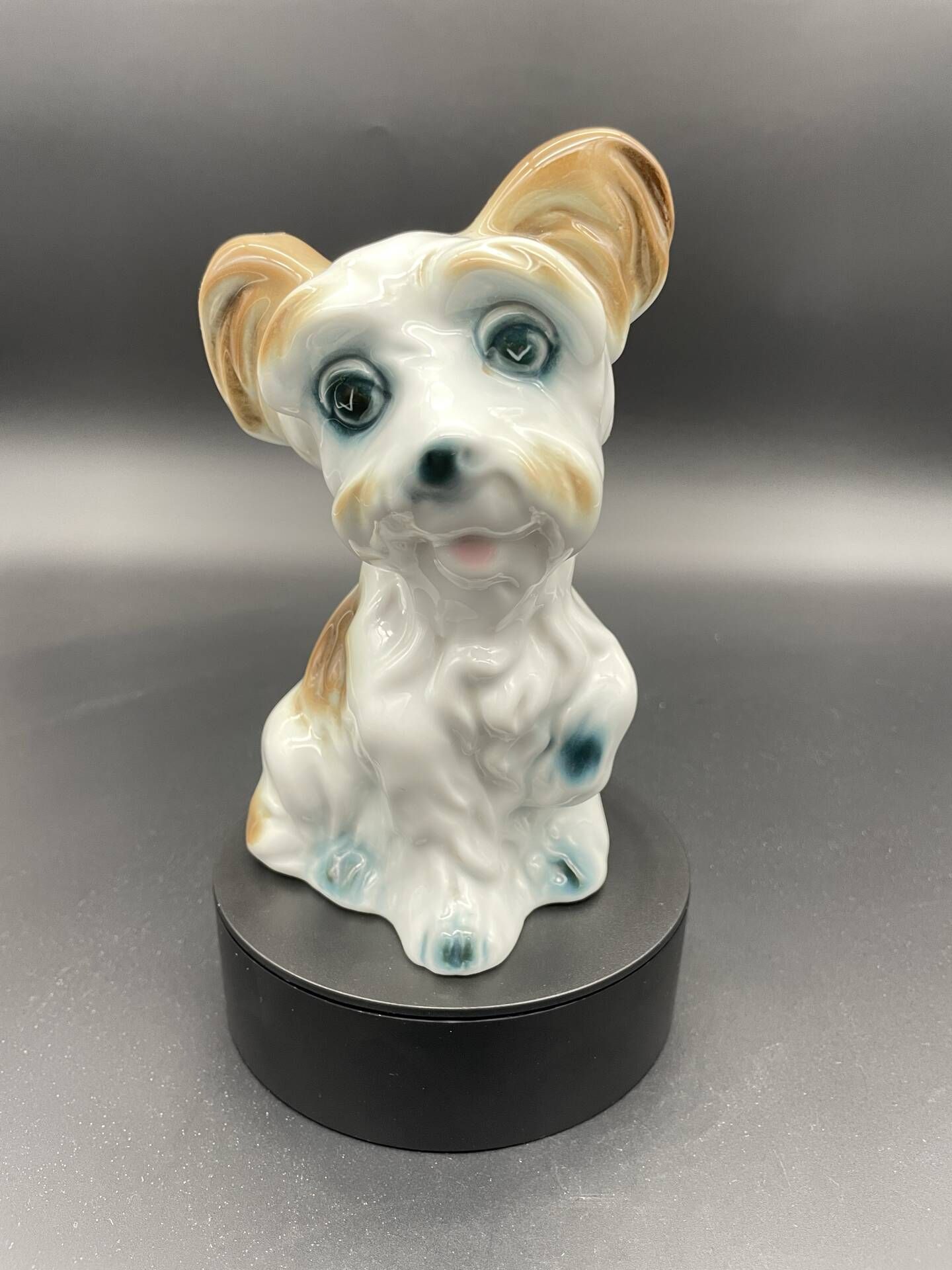 Vintage porcelain dog sculpture IRIS – Romania, 1960s–80s