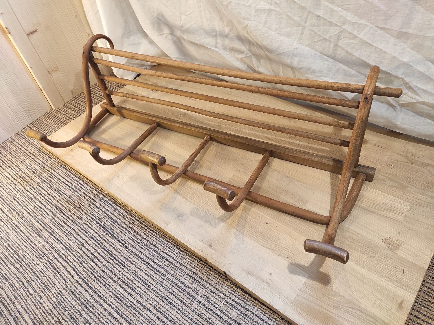 Wall coat rack 1900