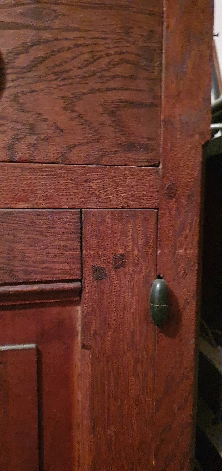 Low solid wood buffet