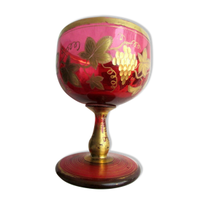 Verre à pied forme calice cristal