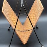 Foldable metal and rattan magazine rack