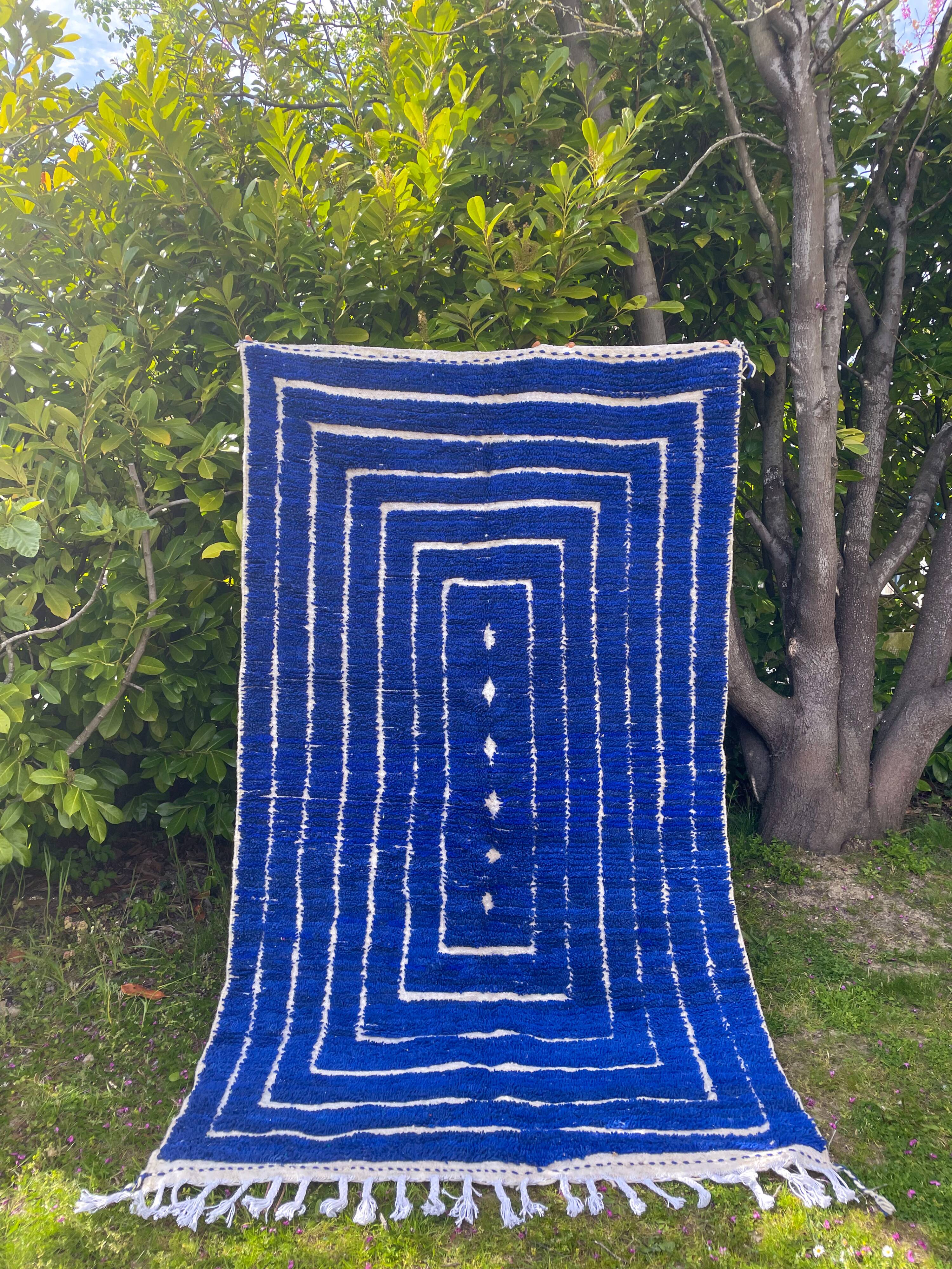 Klein blue Berber Moroccan carpet with reliefs
