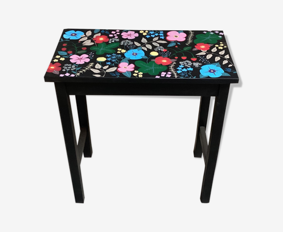 Console à fleurs