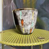 Vintage ceramic pot cache