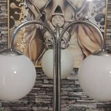 Floor lamp with tulip base and cascading globe 1980