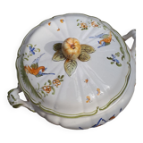 Mufraqqi soup tureen from Moustier