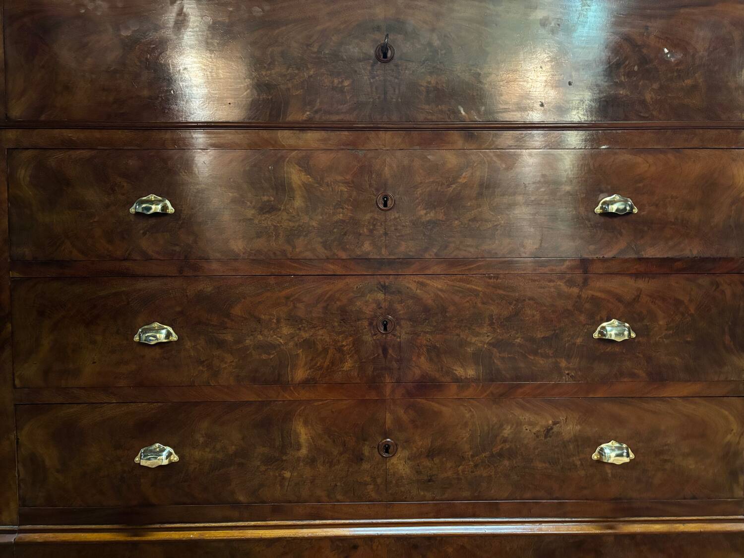 Louis Philippe chest of drawers/secretary