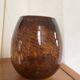 Vase en verre ambré