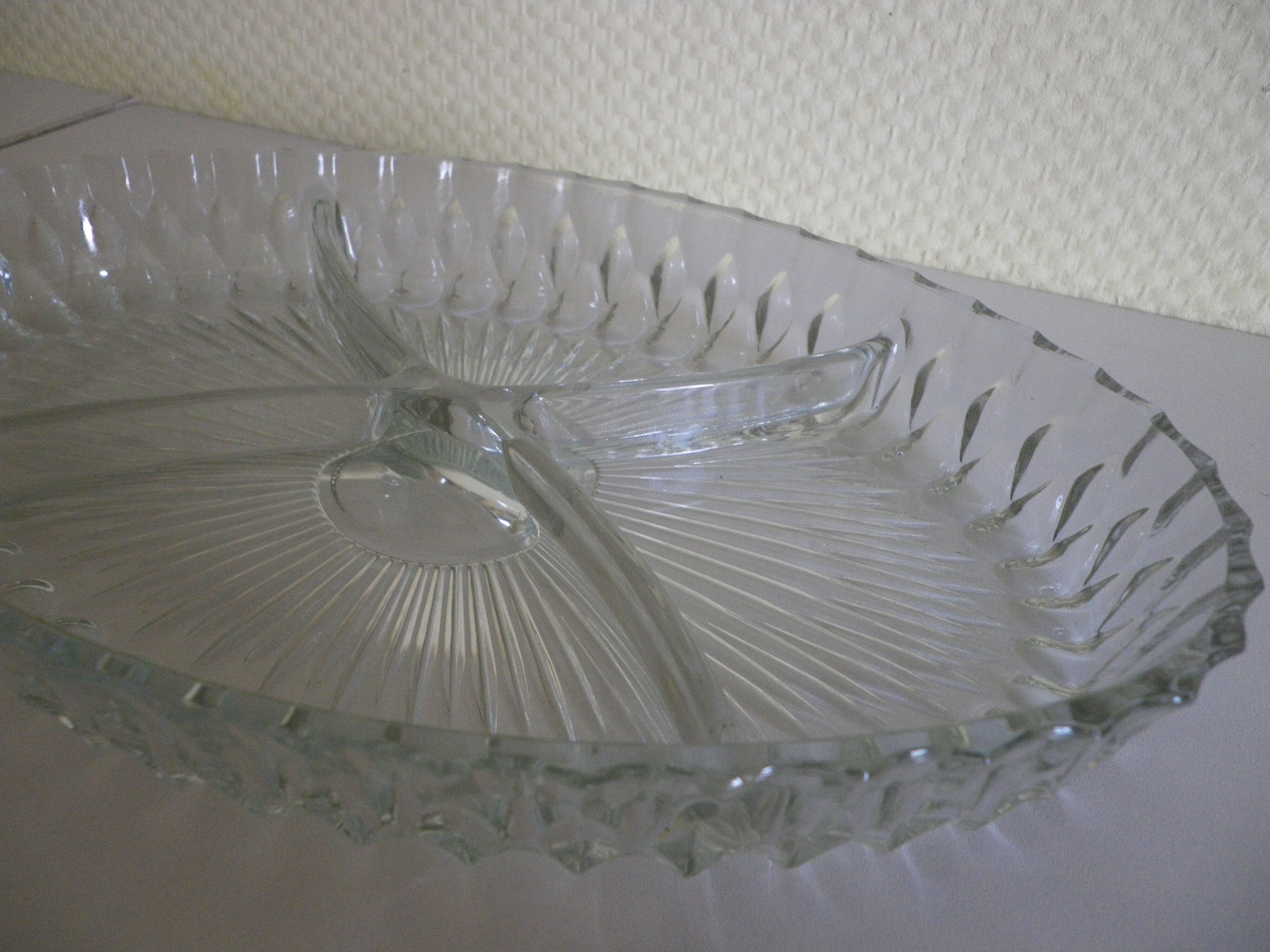 Vintage serving dish with aperitif, appetizers with its 2 serving accessories, original box