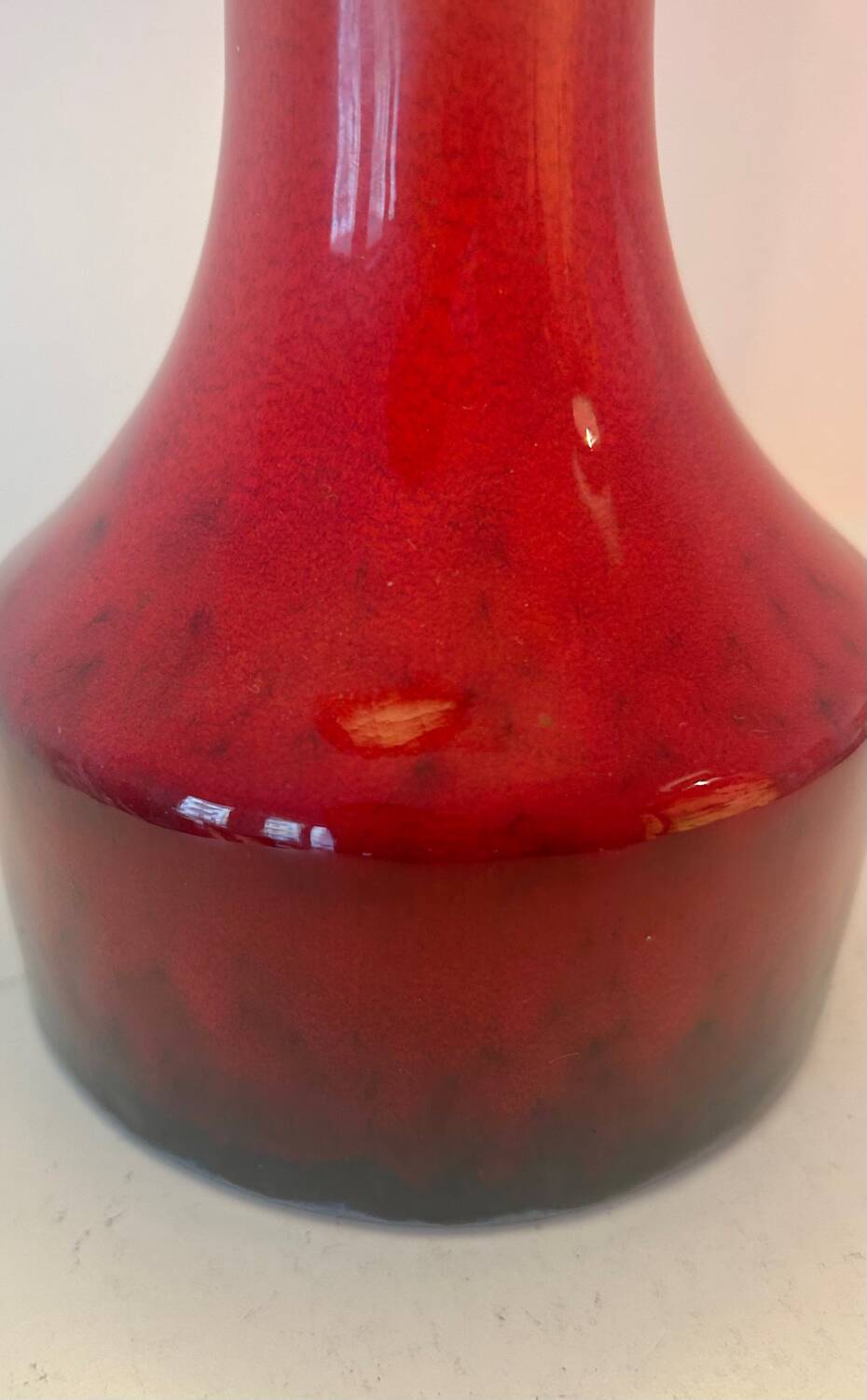 Recycled accent lamp – West German ceramic | wireless | unique piece