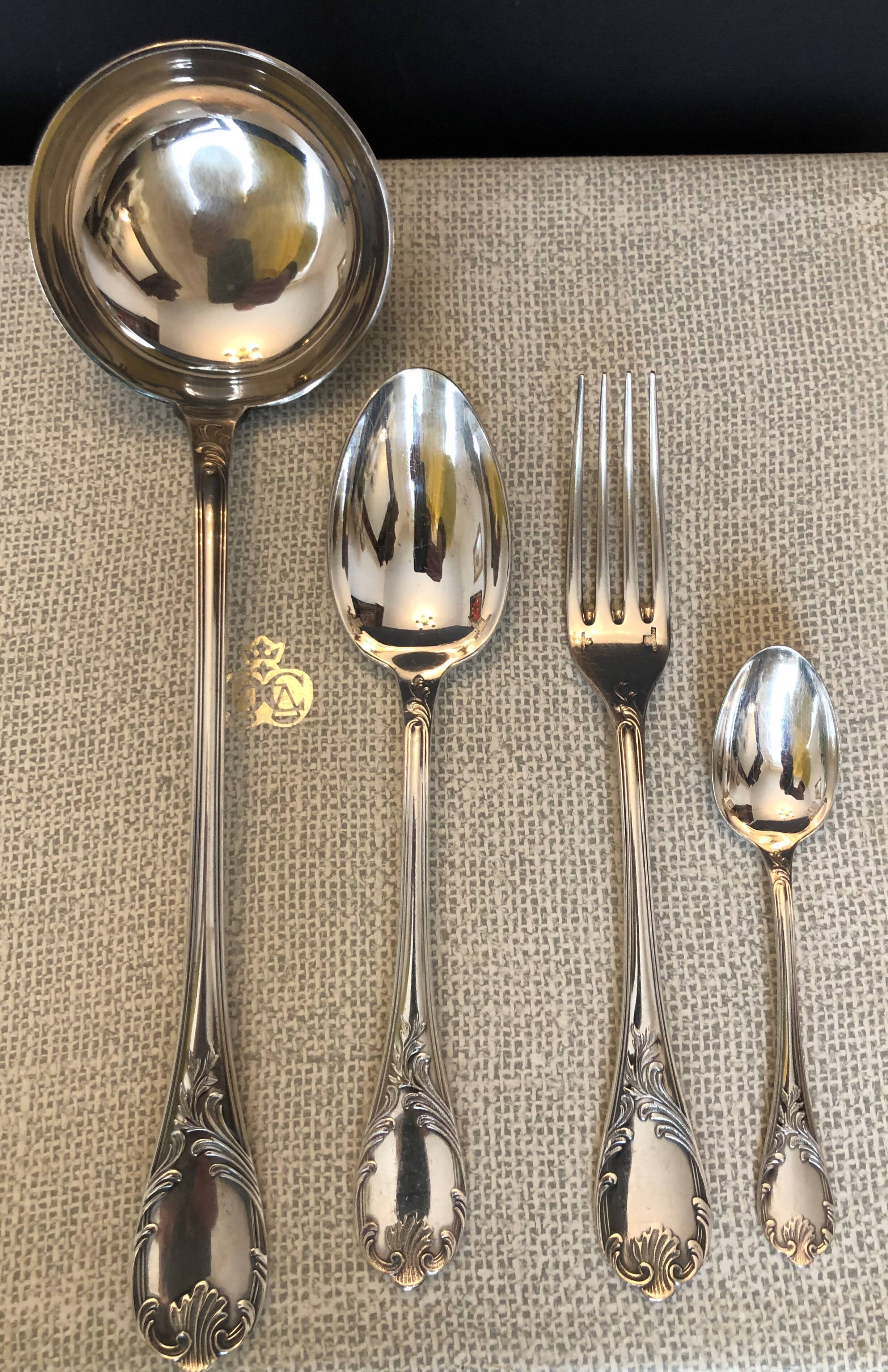 Housewife in silver metal Christofle 35 pieces