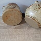 Lot de 2 pots verseurs en grès
