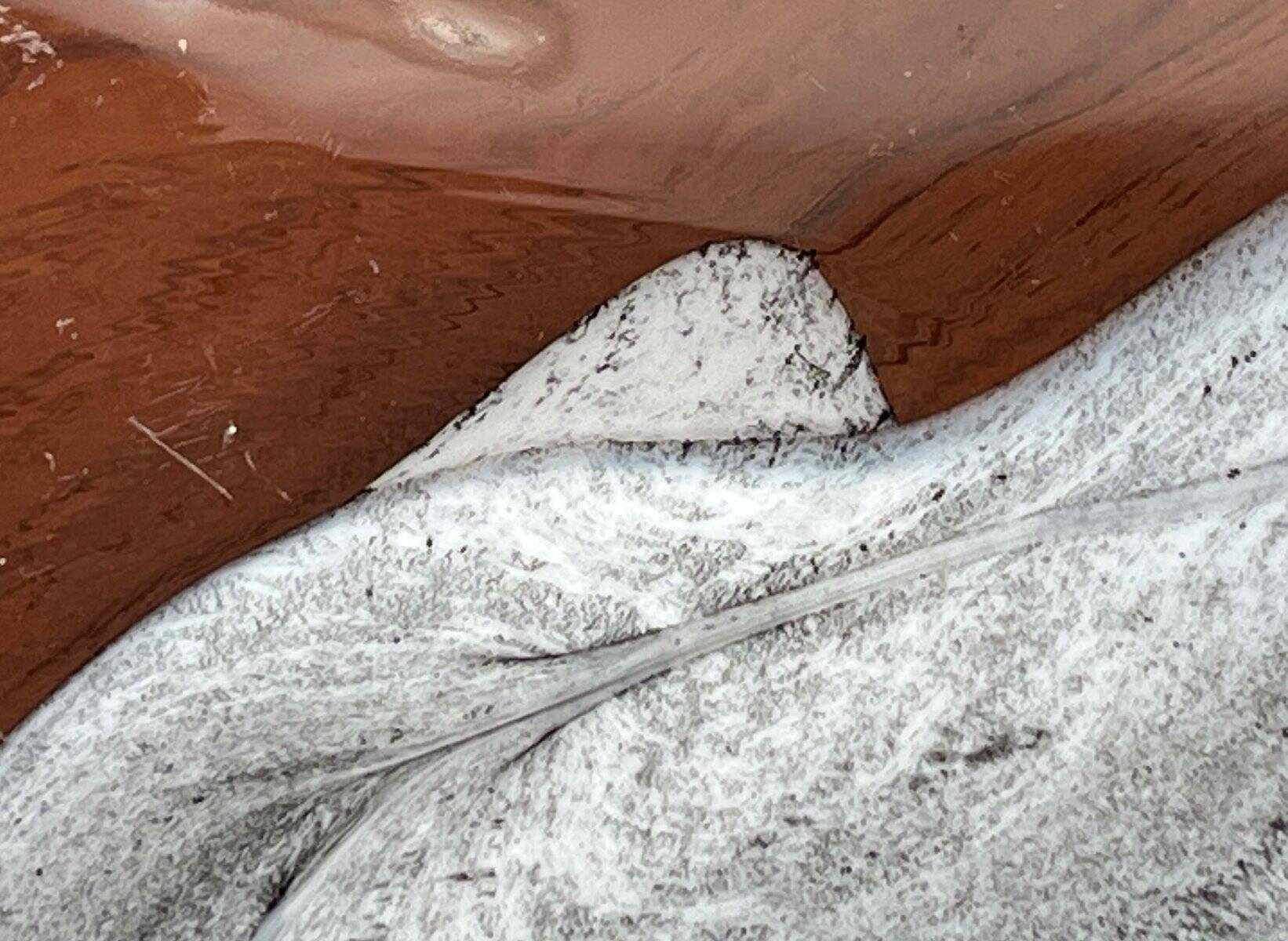 Vintage German glass plate or bowl by Hans Jürgen Richartz for Richartz Art Collection, Mathildenhütte, Solingen, Germany.