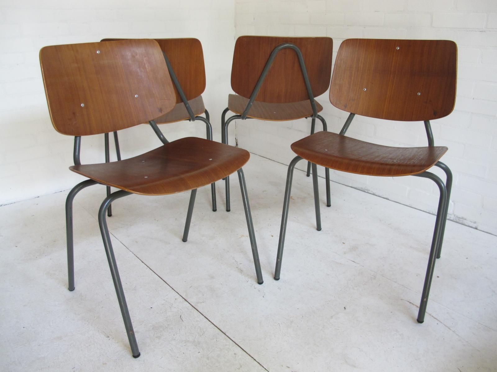 Set of 2 lounge chairs vintage teak by Kho Liang Ie for Car