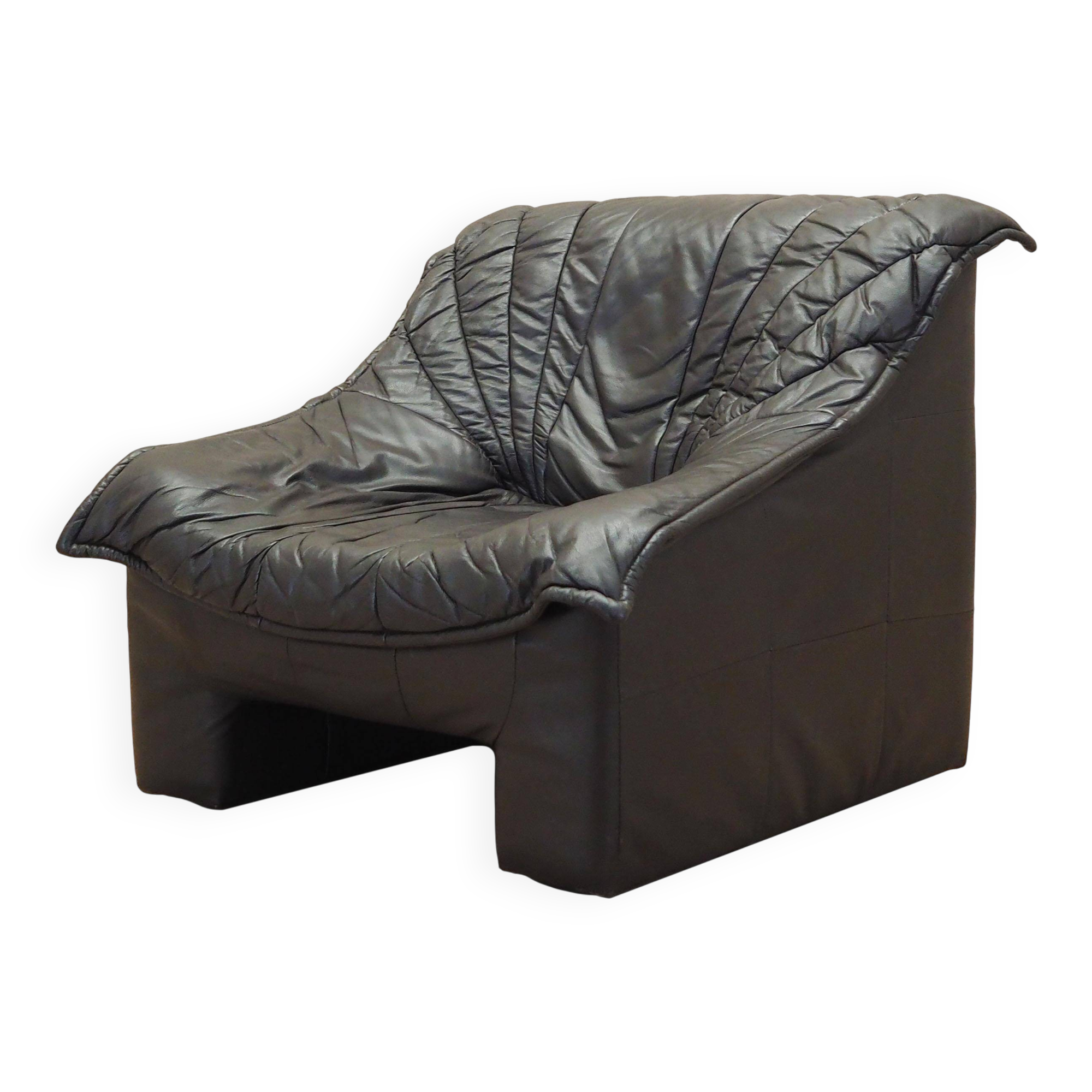 Fauteuil en cuir, design italien, années 1960, production : Italie
