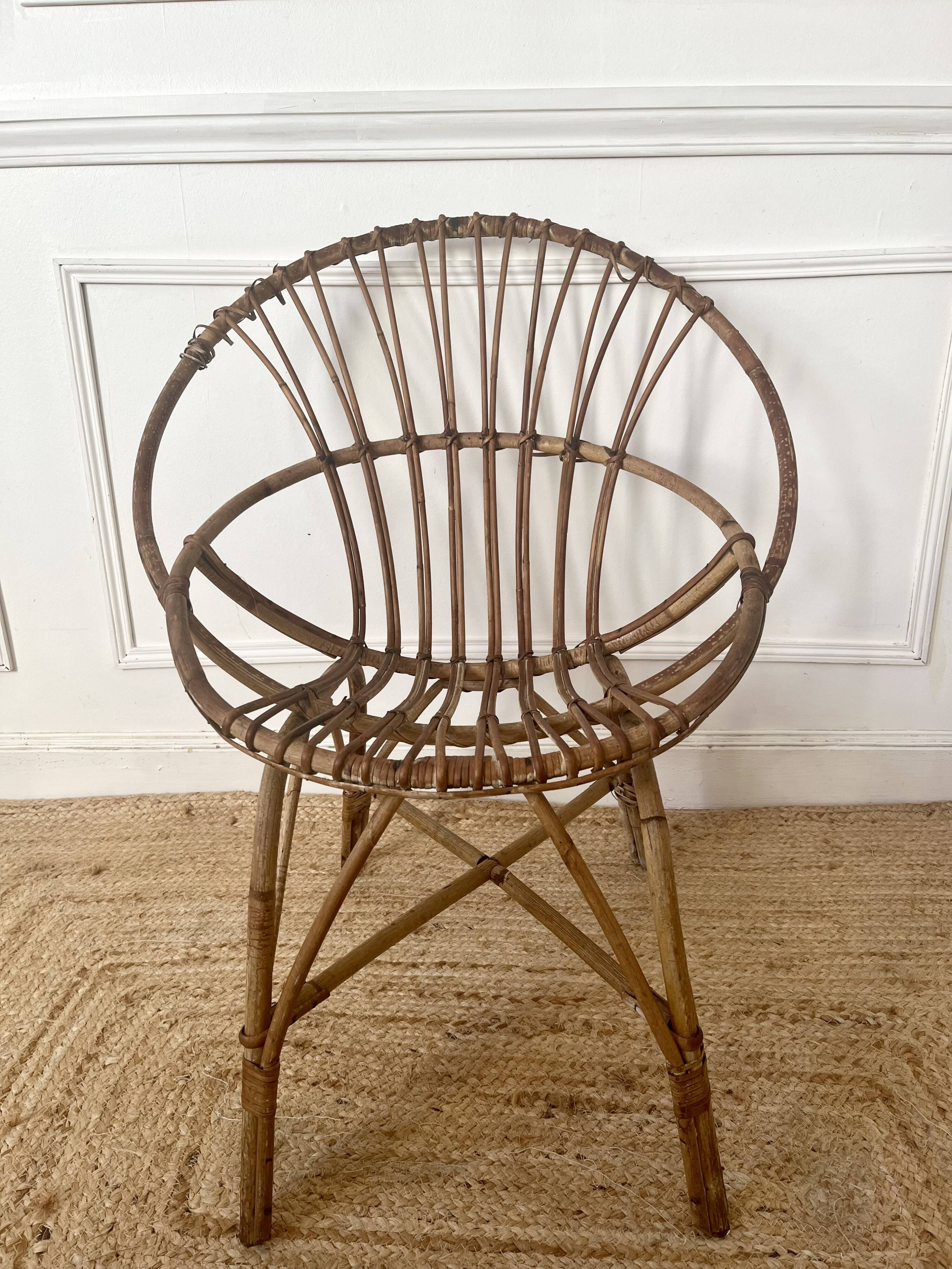 7 vintage rattan armchairs