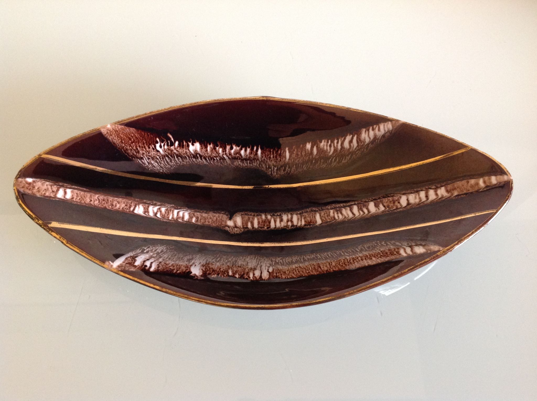 Empty pocket in chocolate color cermal by Jasba / vintage 60s-70s