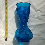 Italian vase in blue glass around the 1970s dimension: H-25cm- D-10cm-