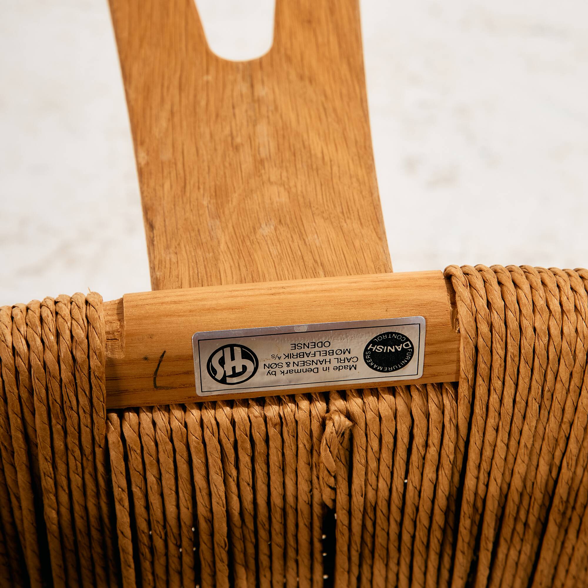 Wishbone chair by Hans J. Wegner for Carl Hansen & Søn, Set of 6