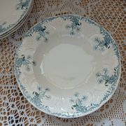 Longwy iron earth dinnerware set