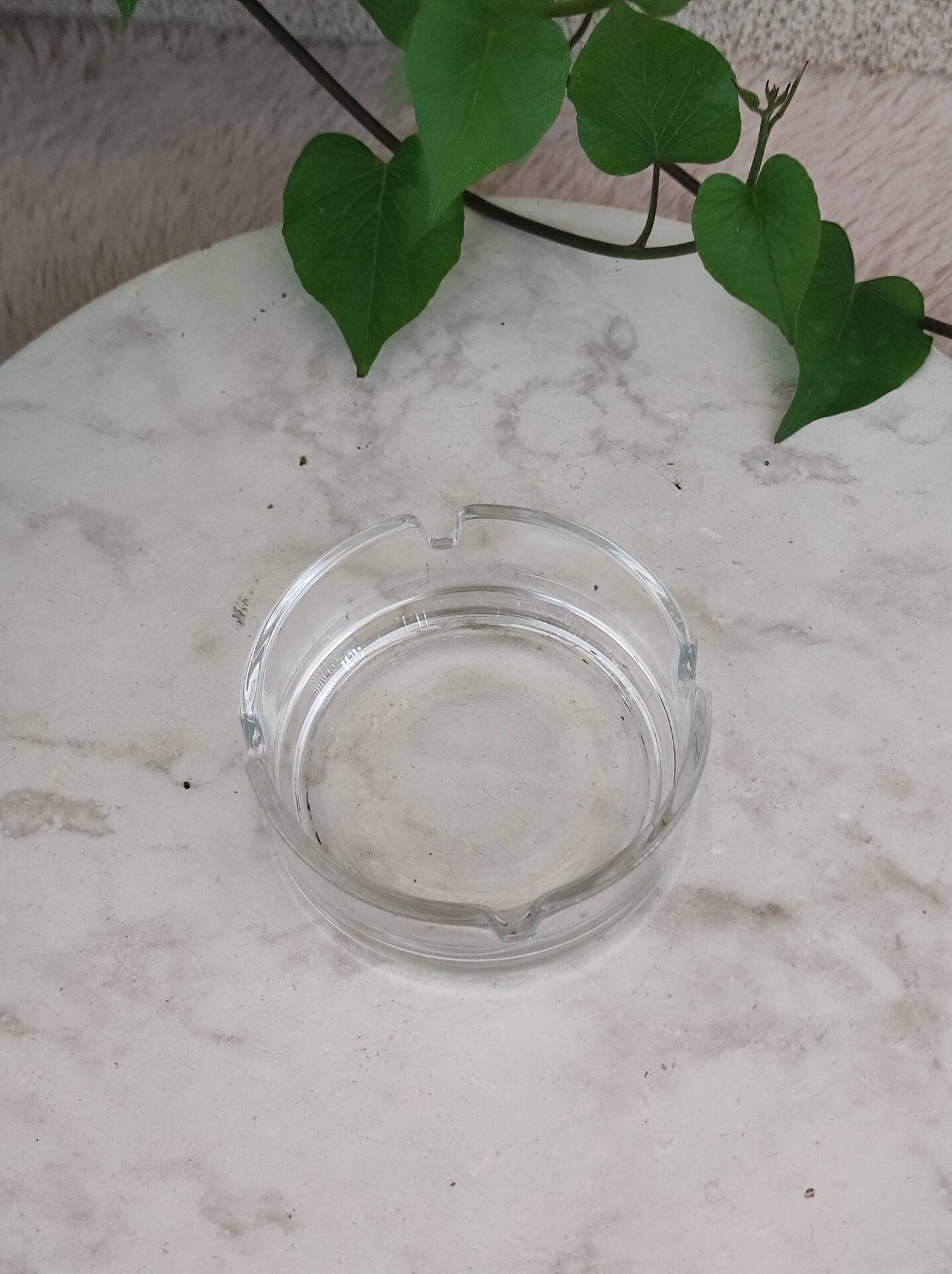 Glass ashtray