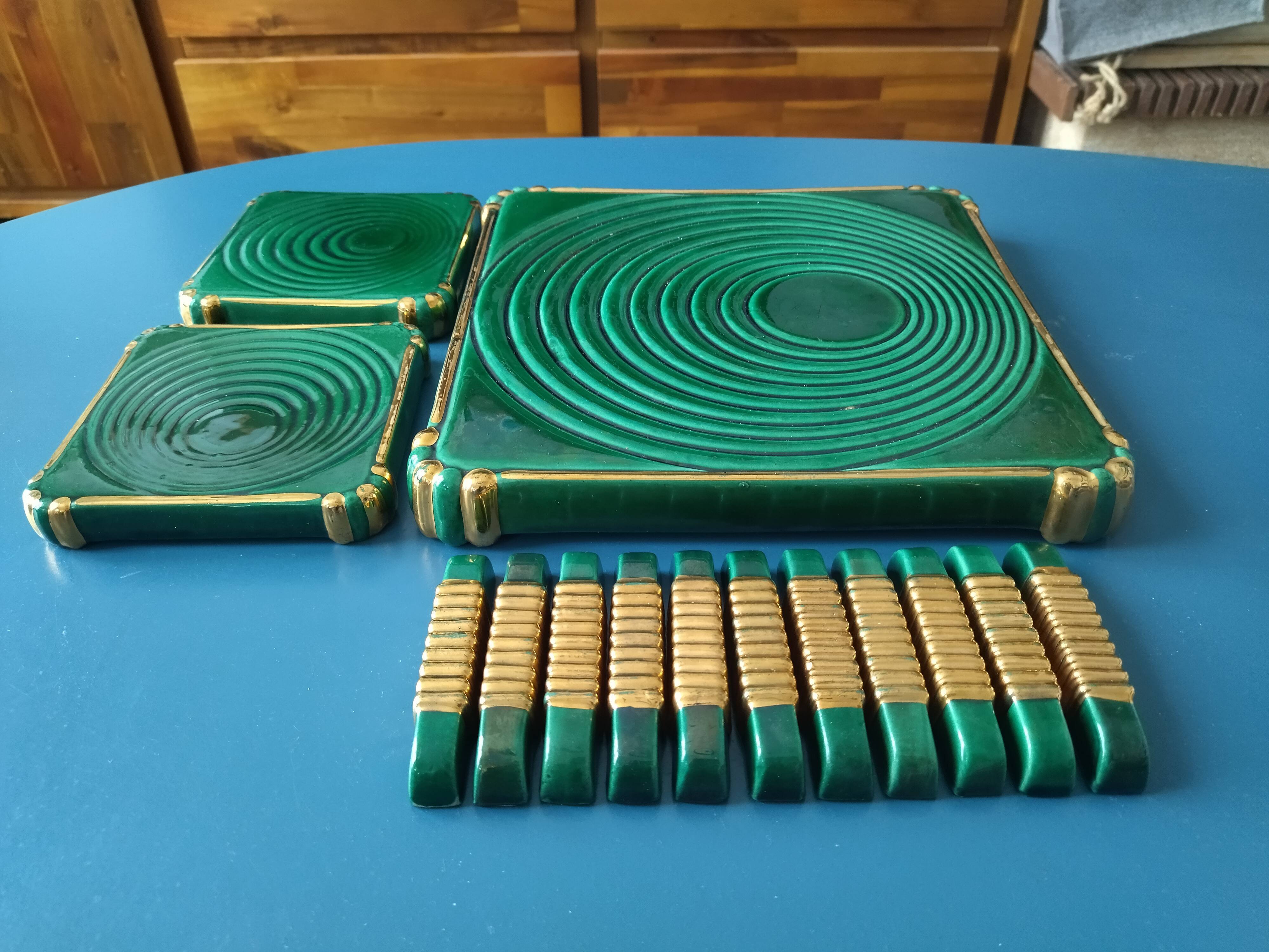 Old art deco table set in earthenware