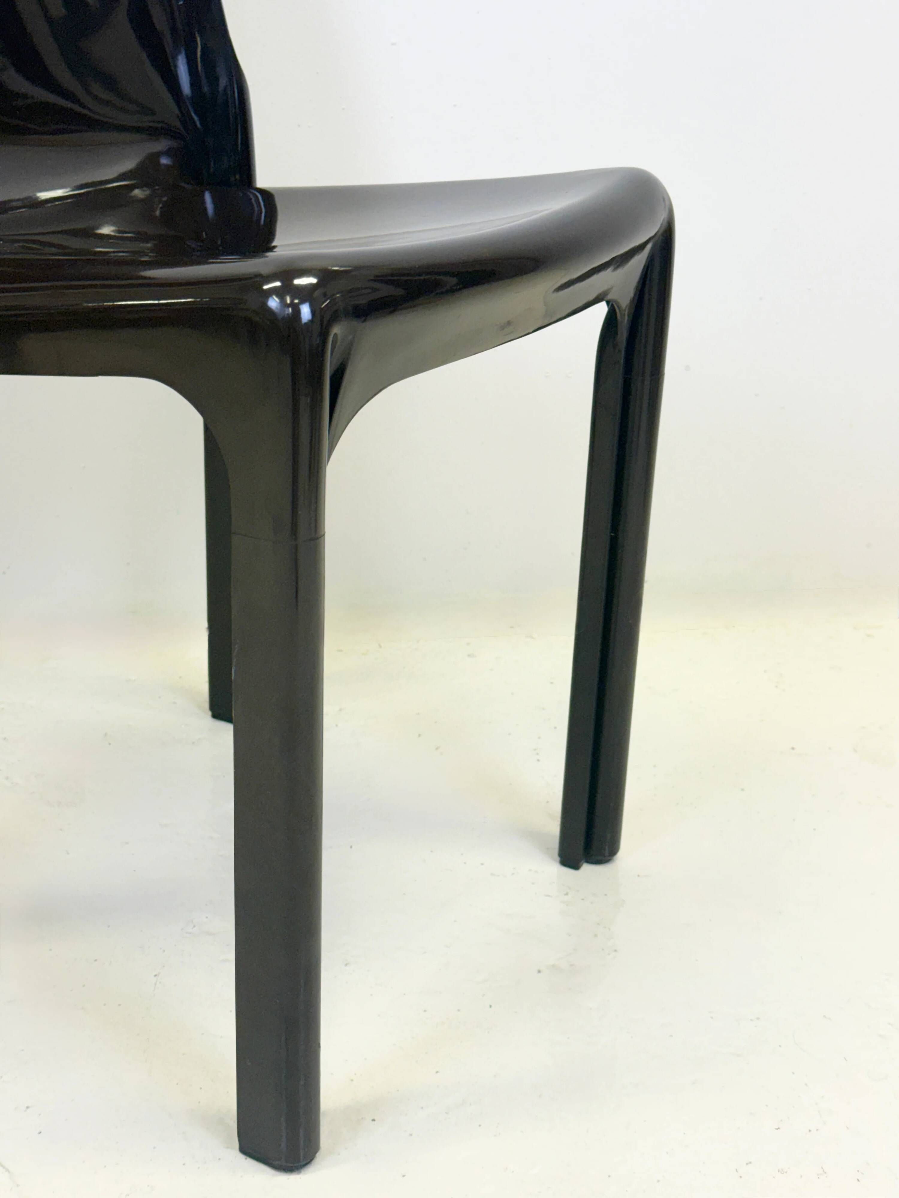 Pair of "Selene" chairs by Vico Magistretti for Artemide, Italy, 1970s