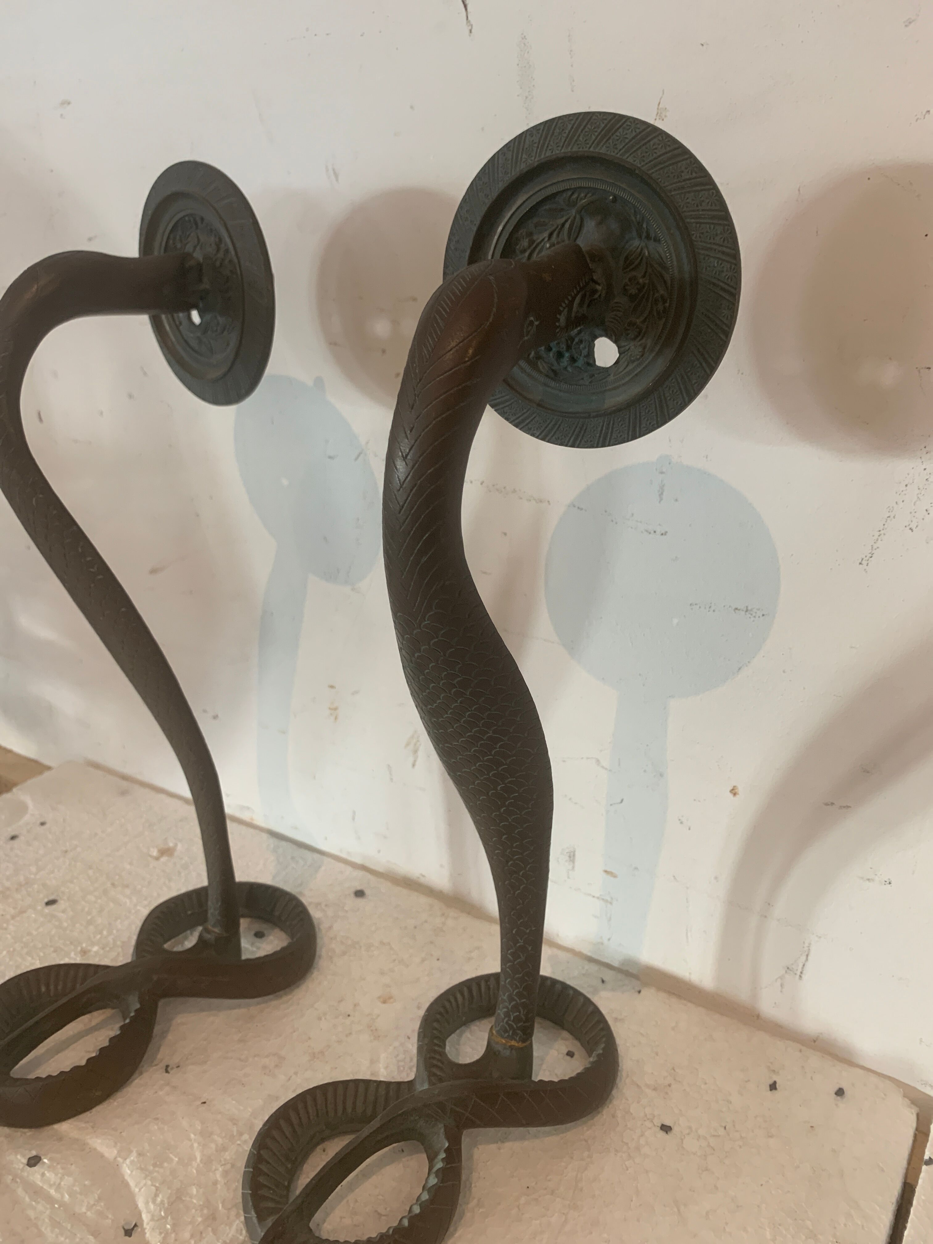 Pair of bronze sconces decorated with a snake XX century