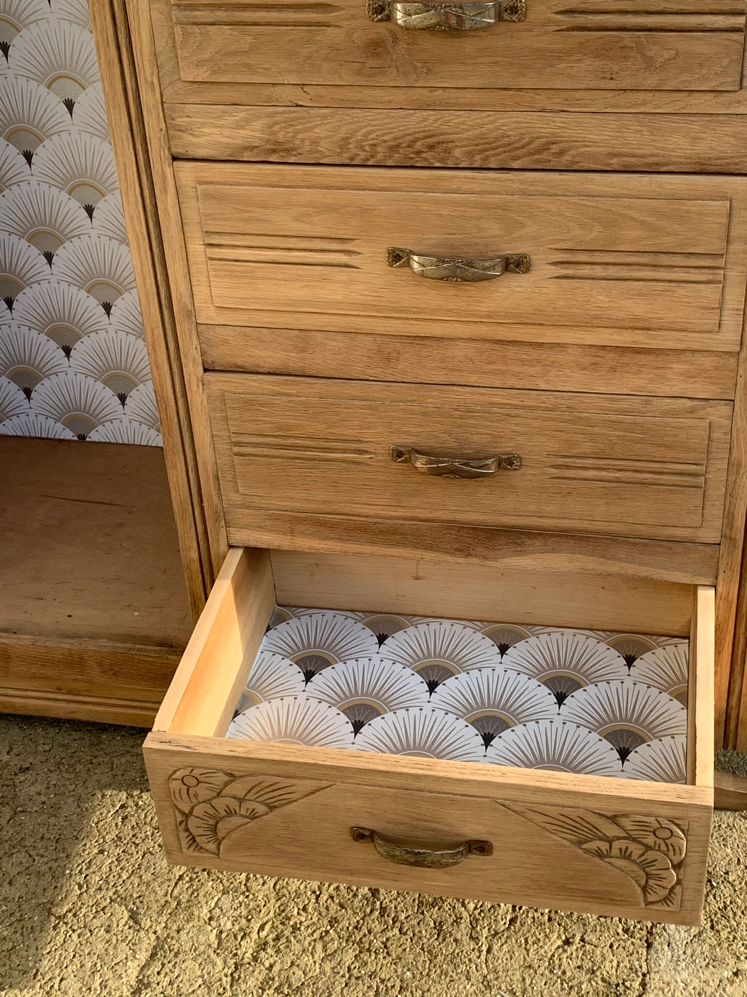 1930 asymmetrical Parisian wardrobe