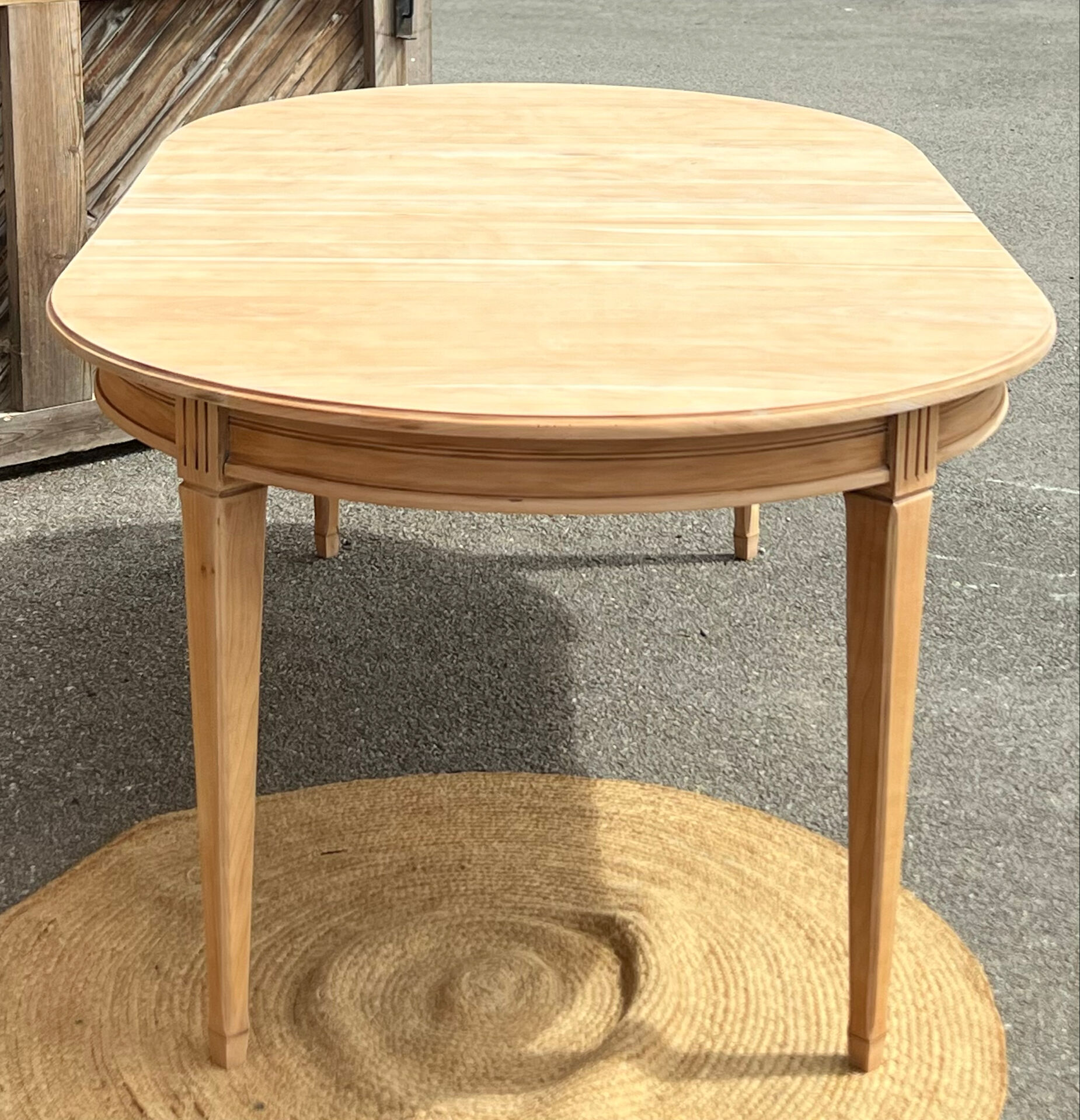 Round table with 2 extensions in raw solid wood - renovated antique table