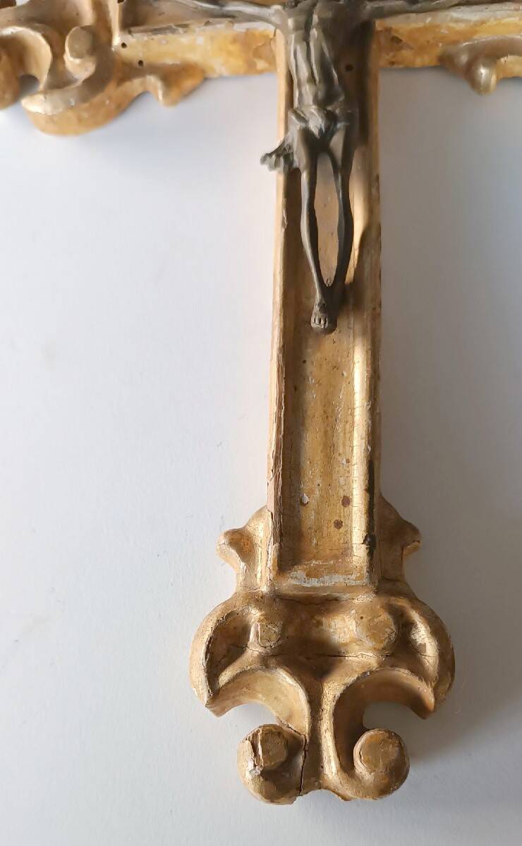 Antique 18th-century gilded wooden cross