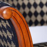 Fauteuil Biedermeier restauré, cerisier, ébène, Autriche-Vienne, années 1820