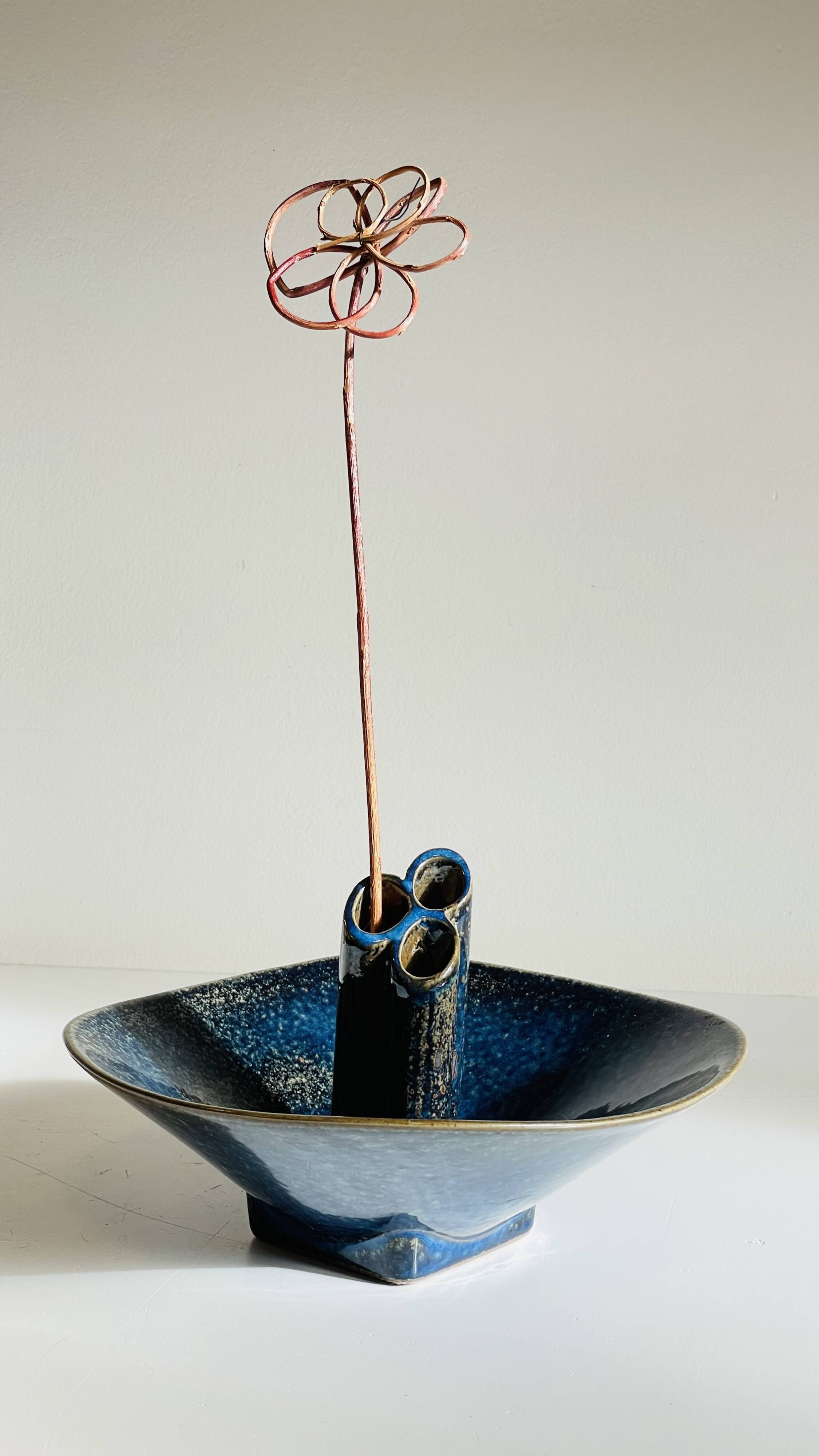 Vase céramique bleue vintage