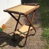 Serving table