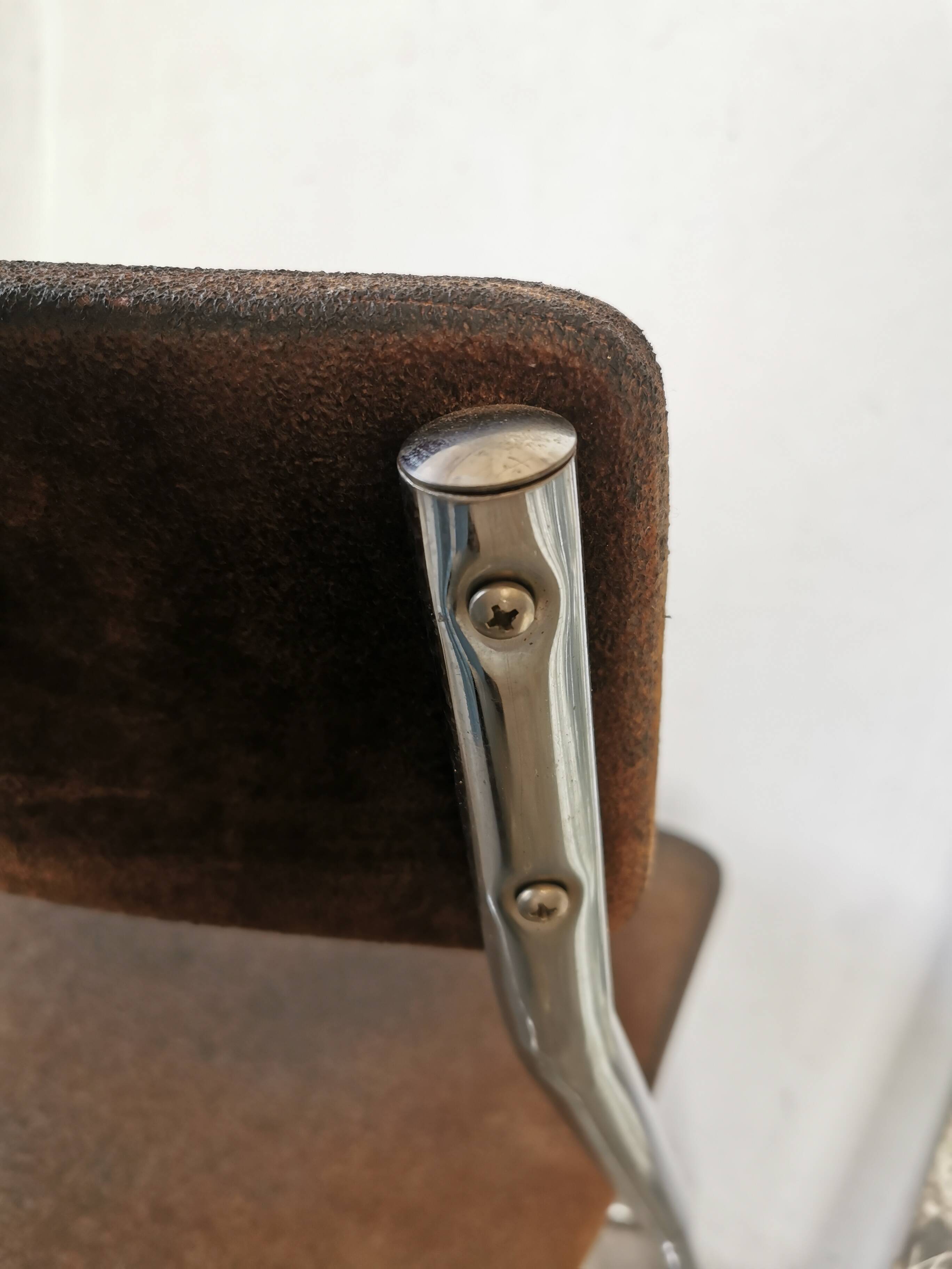 Pair of 1970 cantilever chairs, chrome