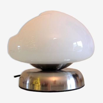 Bedside lamp in white opaline and chromed metal, 70s-80s