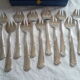12 fourchettes a huitres en met. argente