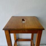 Handle workshop stool, solid wood