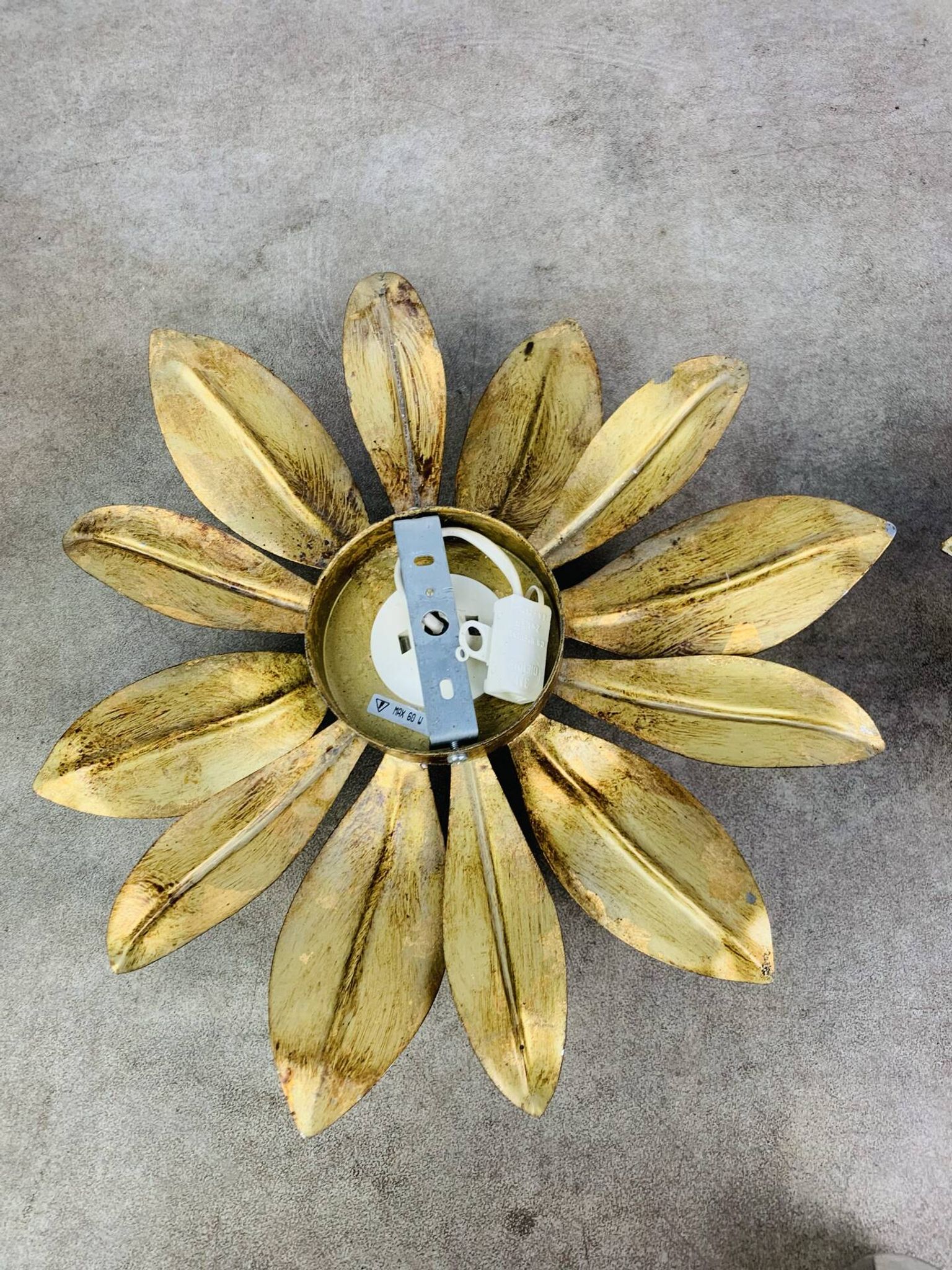Pair of gilded Florentine wall sconces by SEP Light Firenze, Italy.