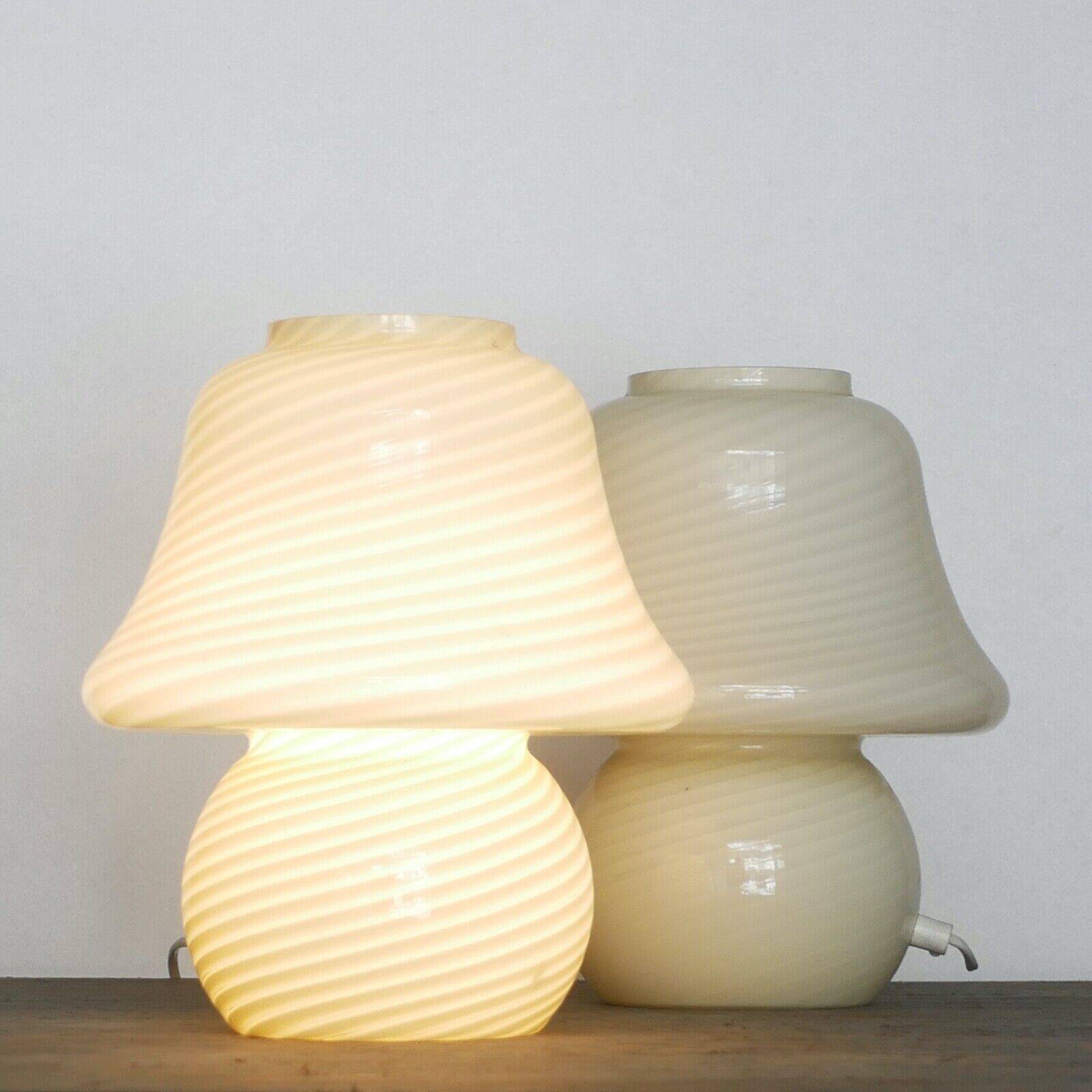 Paire de lampes de table Murano des années 1960 - Verre tourbillonnant