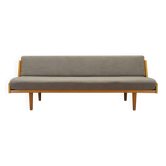 Canapé danois en hêtre par Hans J. Wegner, années 1960