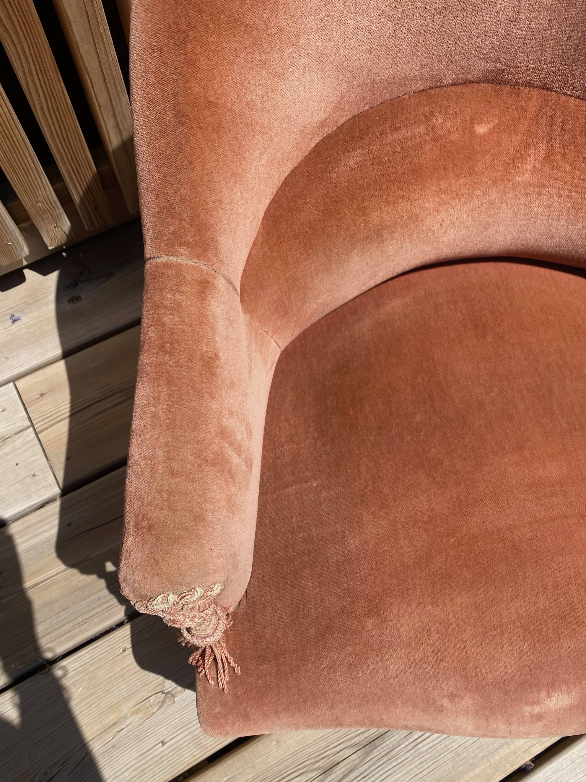 Vintage toad armchair Henriette