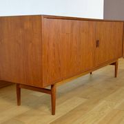 Enfilade danoise en teck par Arne Vodder modèle OS37 / Sibast 1960