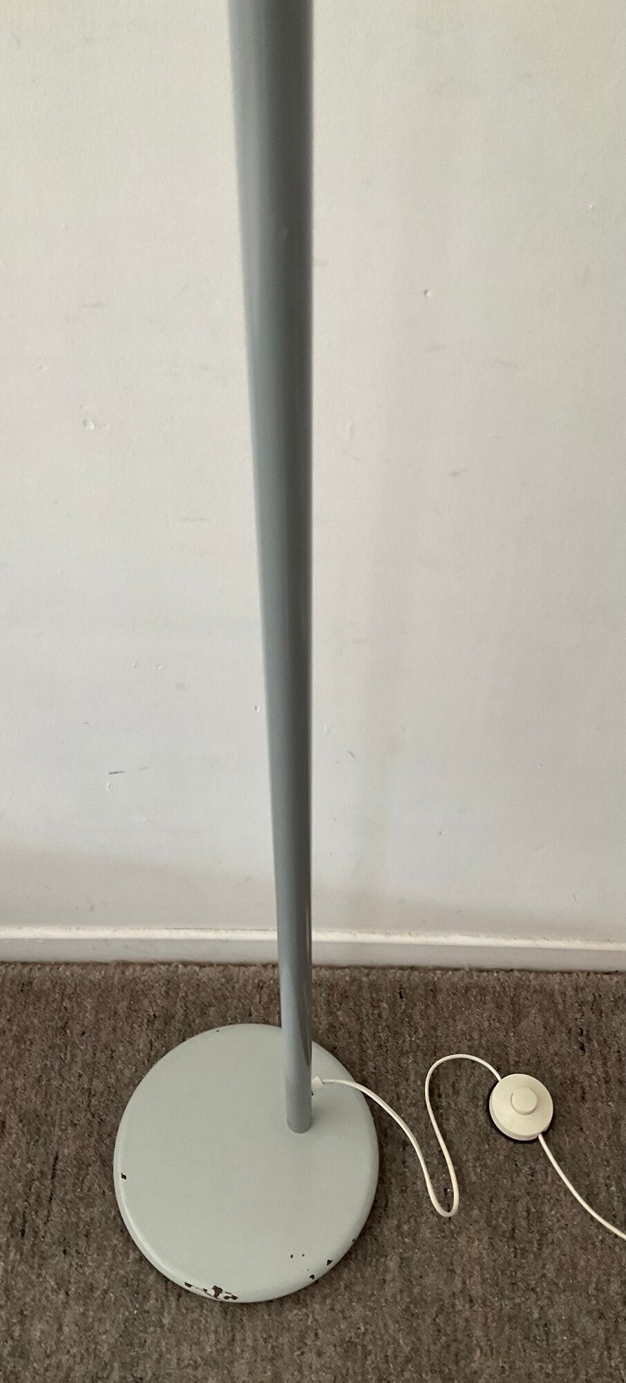 Lampadaire vintage années 70-80 en métal gris