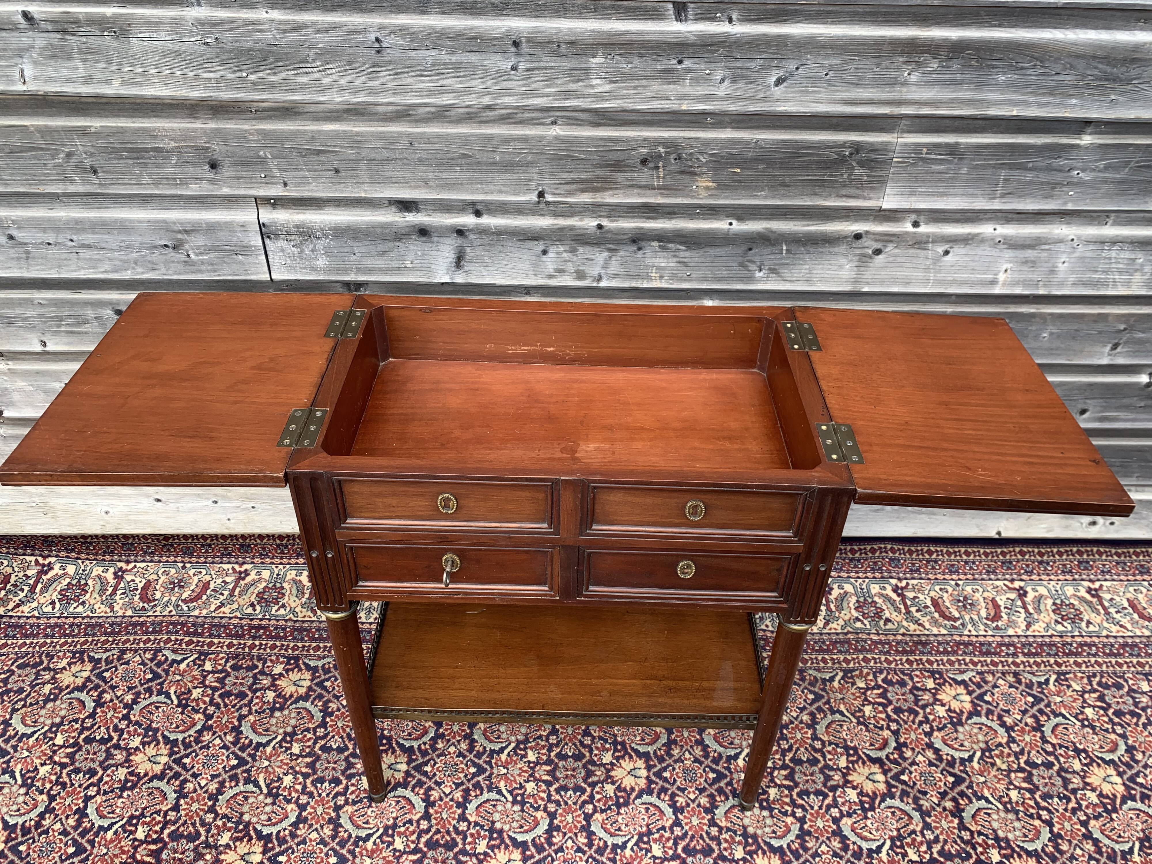 Napoleon III-era mahogany hairdresser Louis XVI