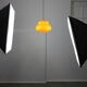 Lampe à suspension italienne du milieu du siècle en verre jaune et laiton